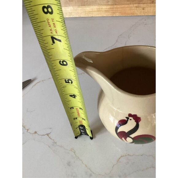 Watt #15 Vintage Rooster Pitcher Pottery Farmhouses Primitive - Picture 8 of 9